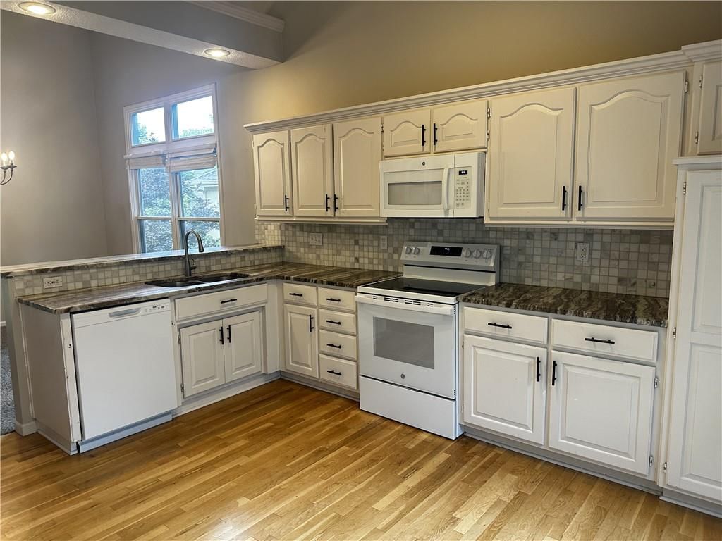 8503 W 156 Terrace — photo 20