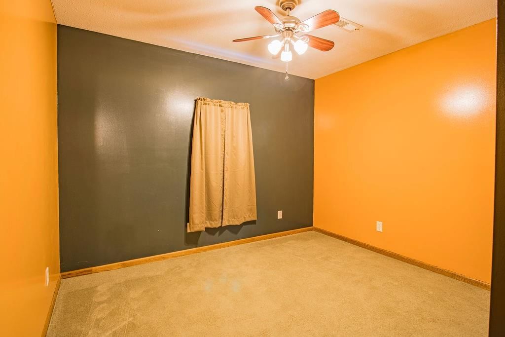 711 S Clay Street — photo 13