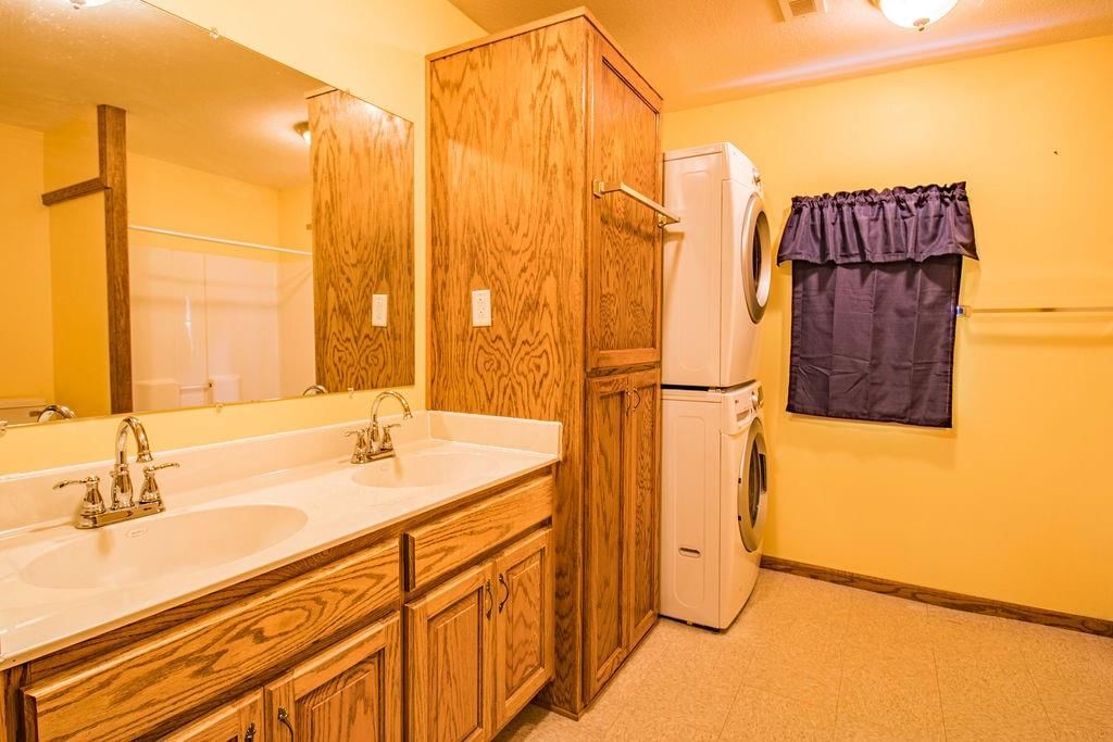 711 S Clay Street — photo 19