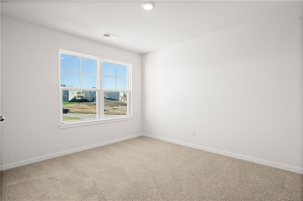 10716 N Richmond Avenue — photo 15