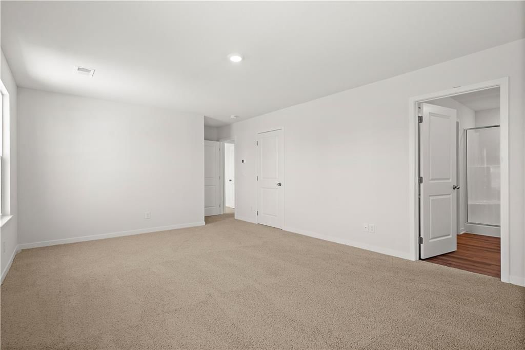 10716 N Richmond Avenue — photo 19