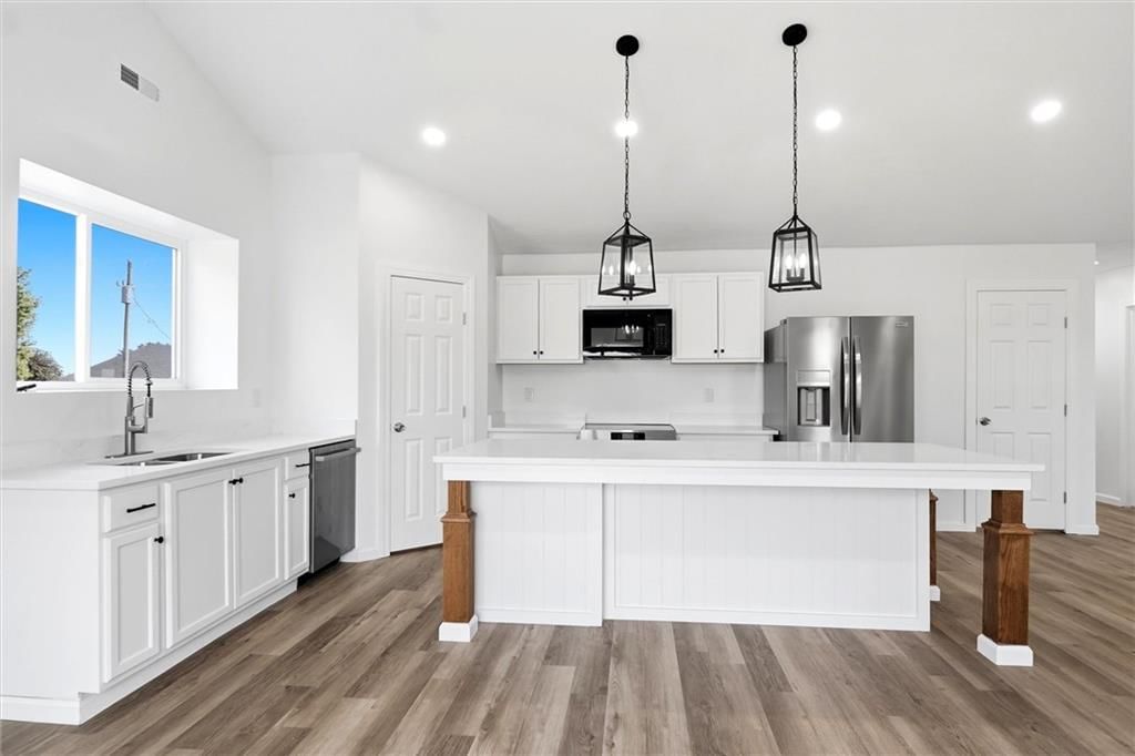 7847 Seneca Lake Road — photo 3