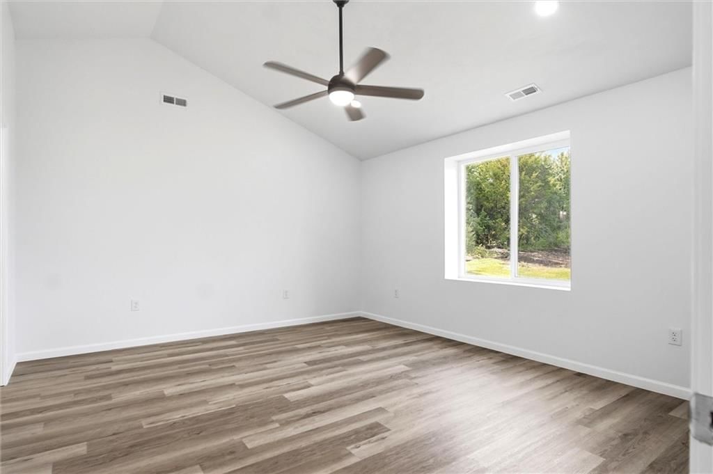 7847 Seneca Lake Road — photo 17