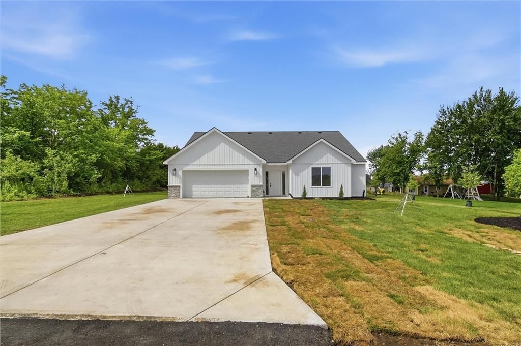 7847 Seneca Lake Road — photo 48