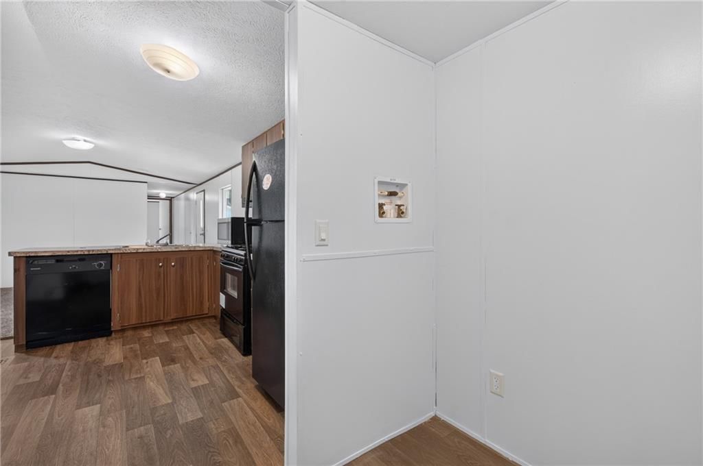 610 E Orchard Street — photo 15