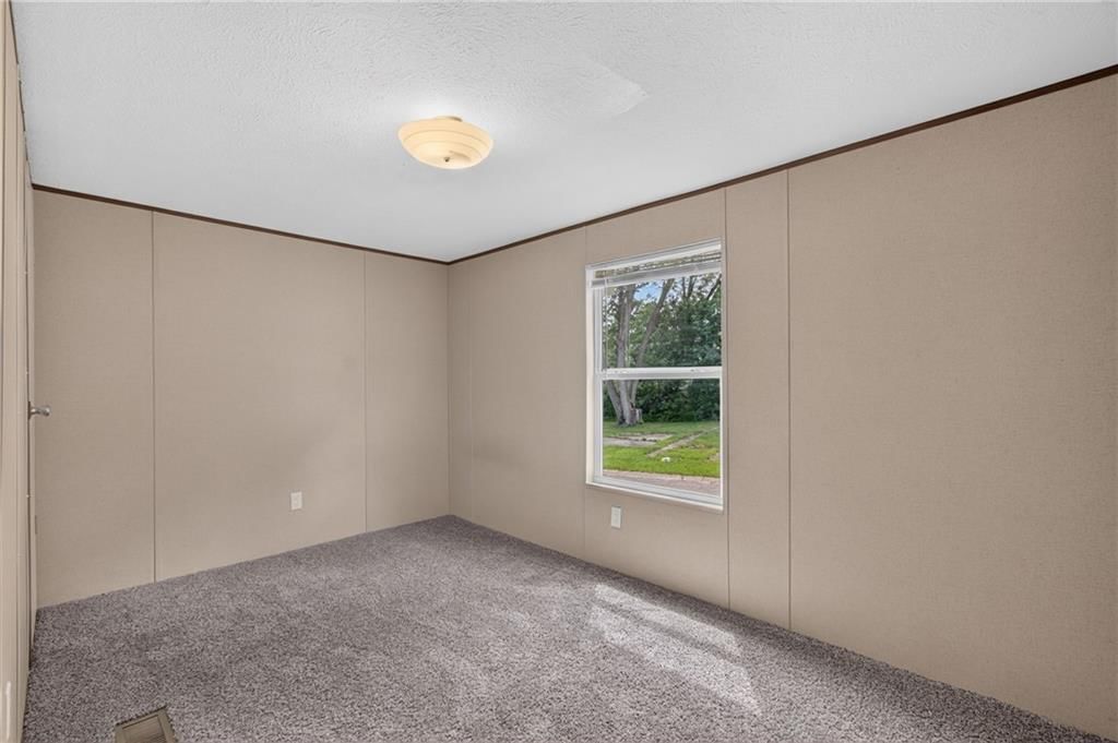610 E Orchard Street — photo 21