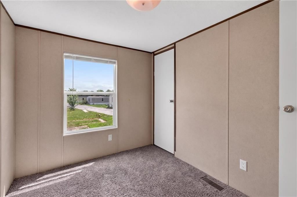 610 E Orchard Street — photo 25