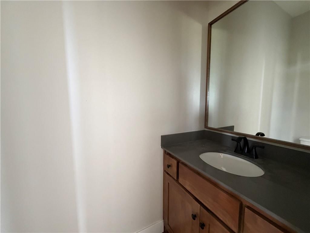 16871 W 164th Terrace — photo 4