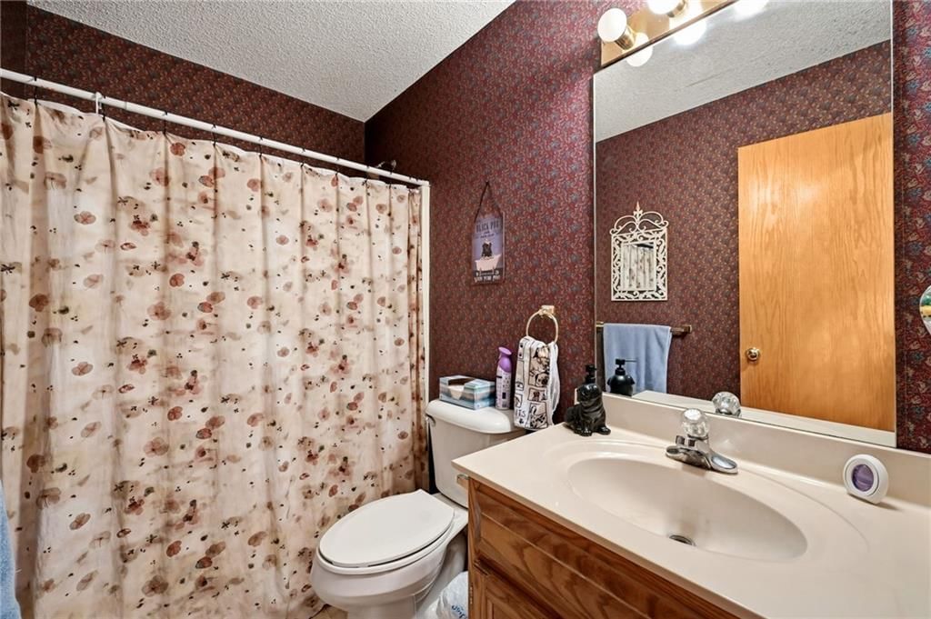 1810 NW Harbor Court — photo 20