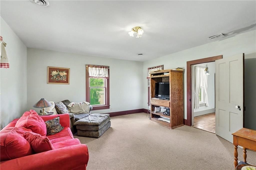 321 N Buckner Tarsney Road — photo 27