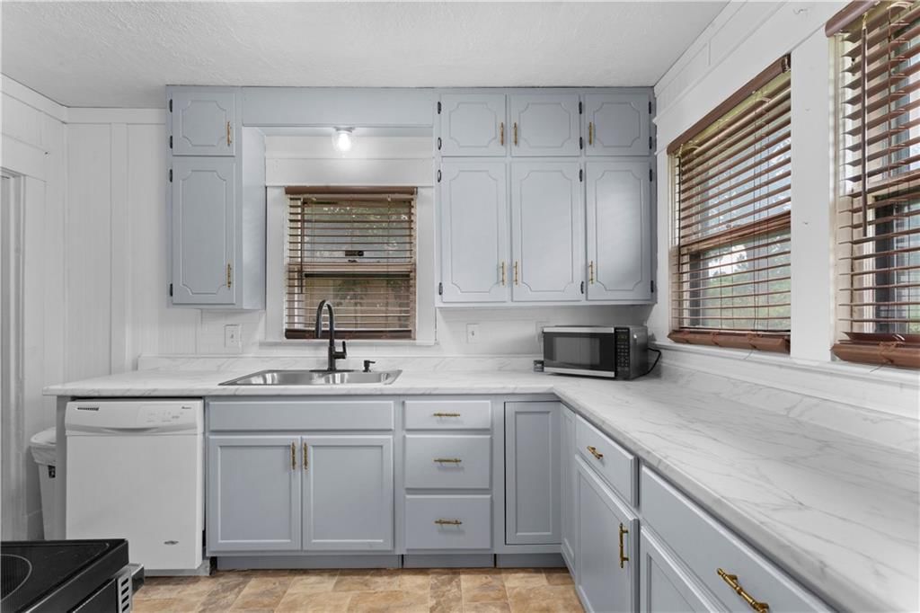841 S Leslie Avenue — photo 11