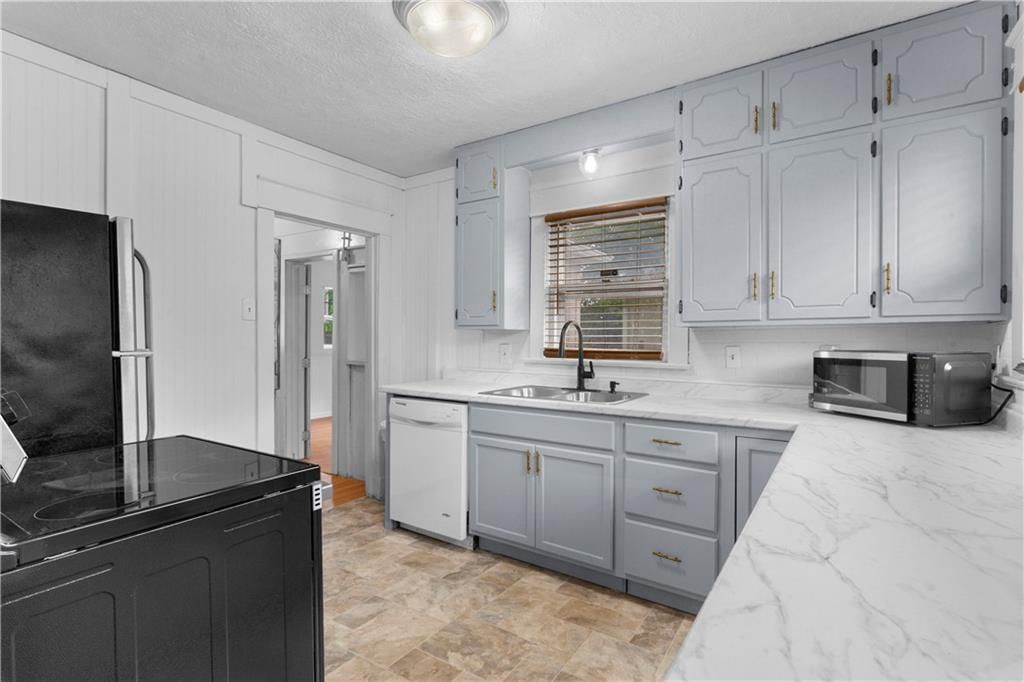 841 S Leslie Avenue — photo 14