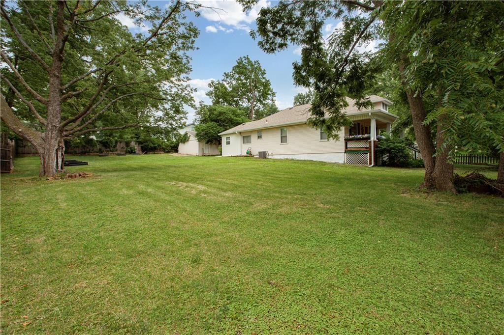 841 S Leslie Avenue — photo 25
