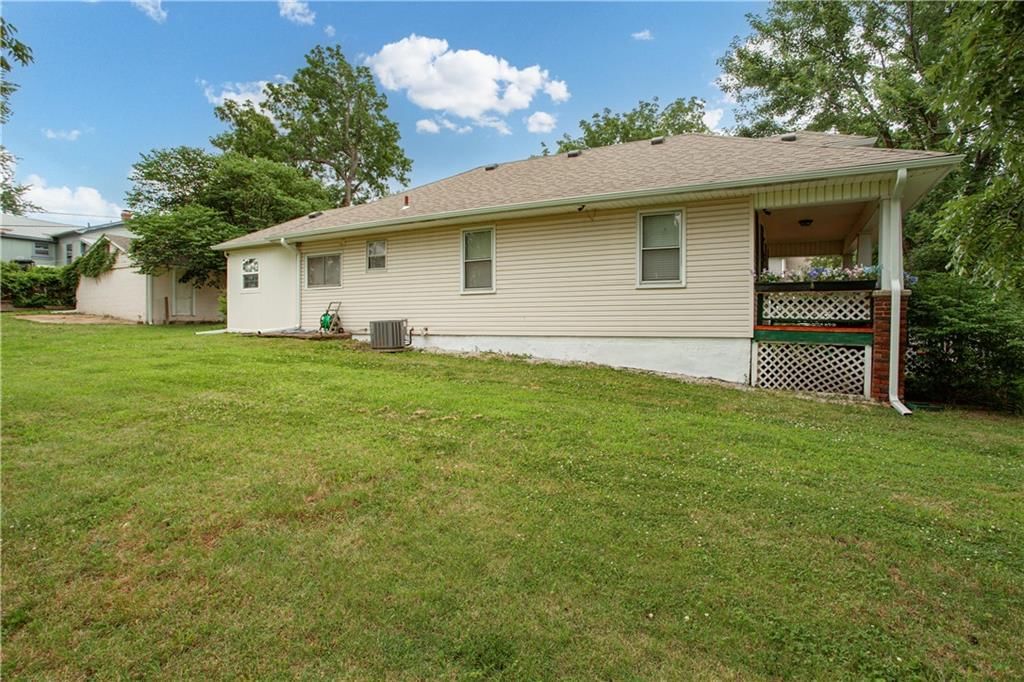 841 S Leslie Avenue — photo 26