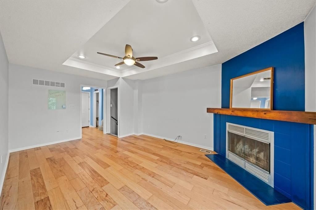 3408 E 104th Street — photo 9