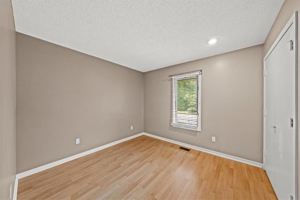 3408 E 104th Street — photo 20
