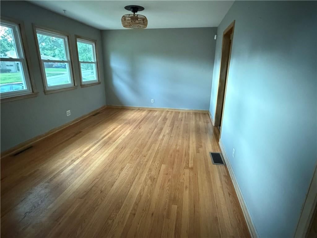 12808 E Bowen Street — photo 3