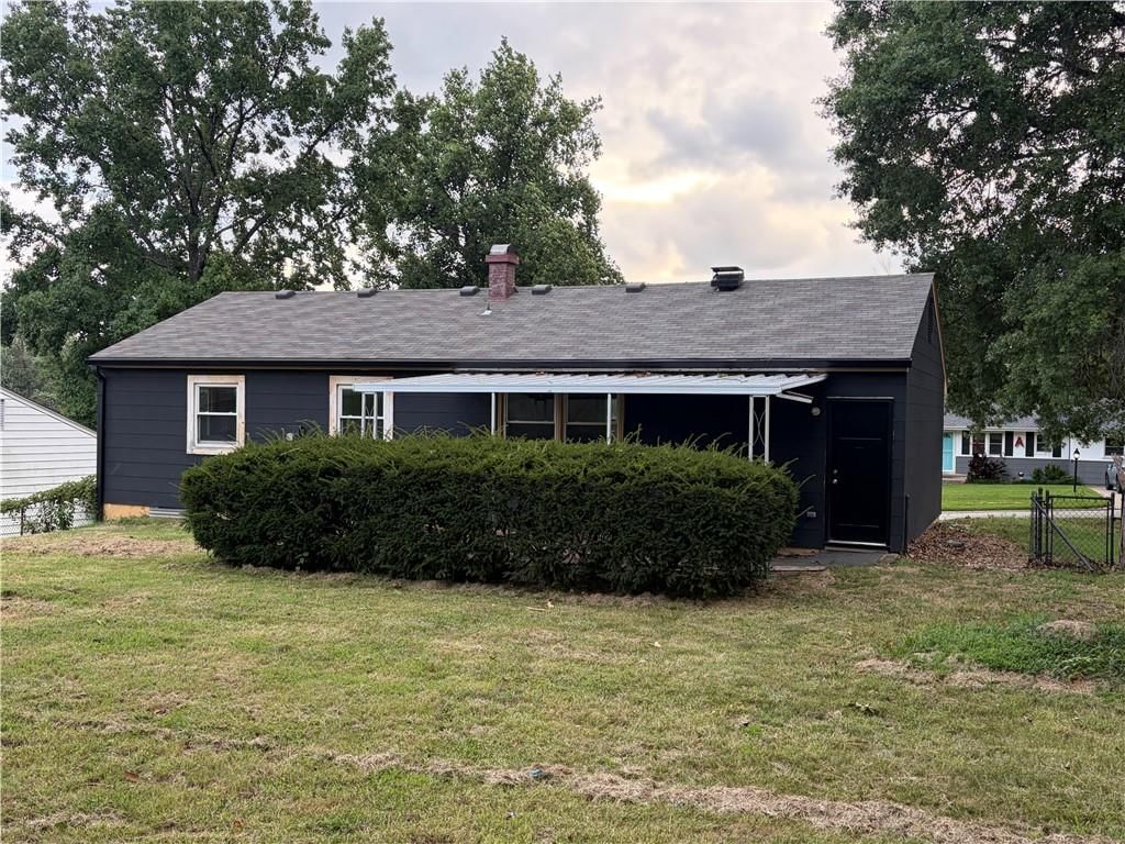 12808 E Bowen Street — photo 11