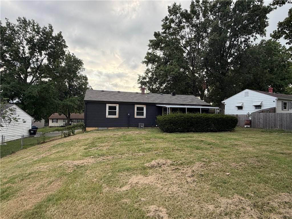 12808 E Bowen Street — photo 13