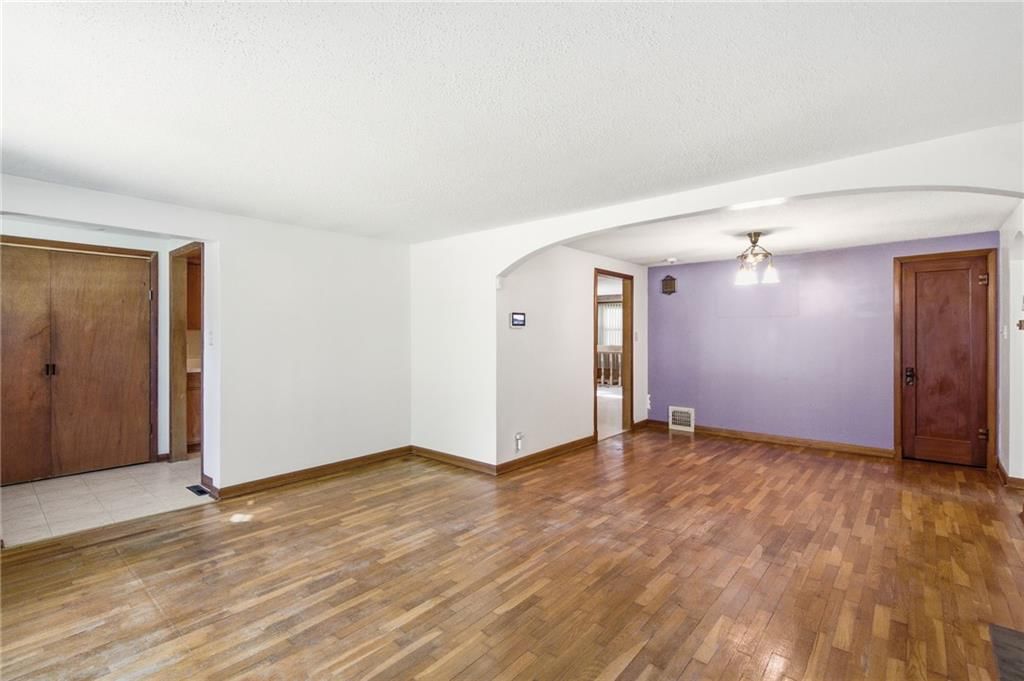 5619 FARROW Avenue — photo 5