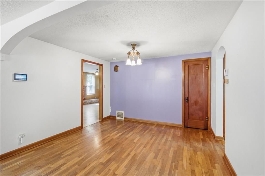 5619 FARROW Avenue — photo 6