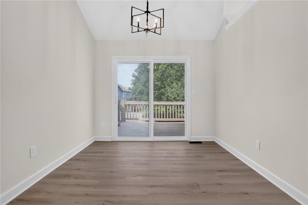 16282 S SUNSET Street — photo 4
