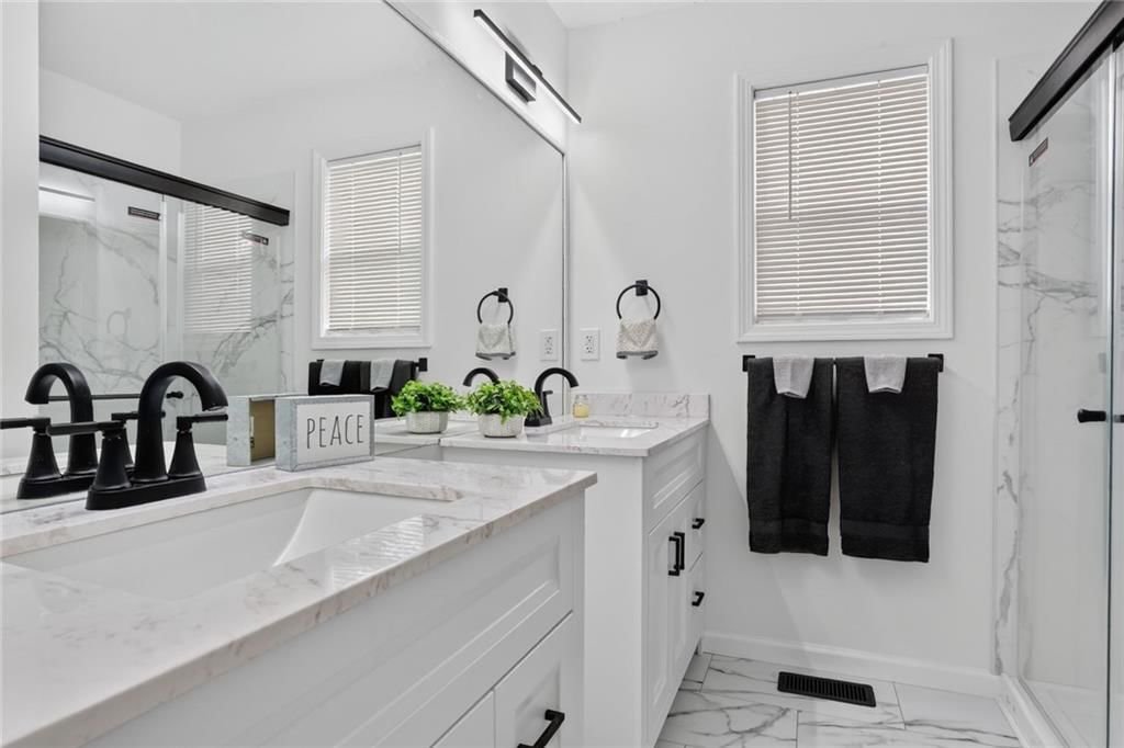 16282 S SUNSET Street — photo 9
