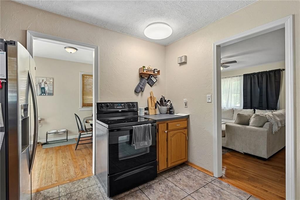 6303 N Wayne Avenue — photo 12