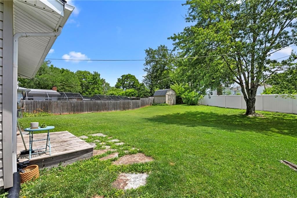 6303 N Wayne Avenue — photo 20