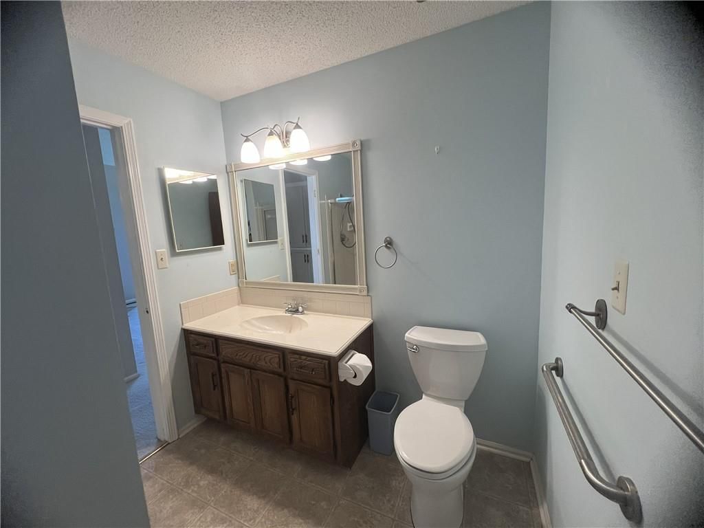5226 Downey Avenue — photo 15