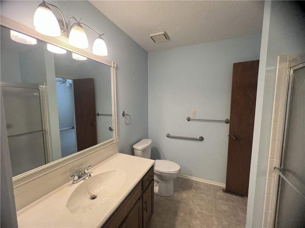5226 Downey Avenue — photo 16