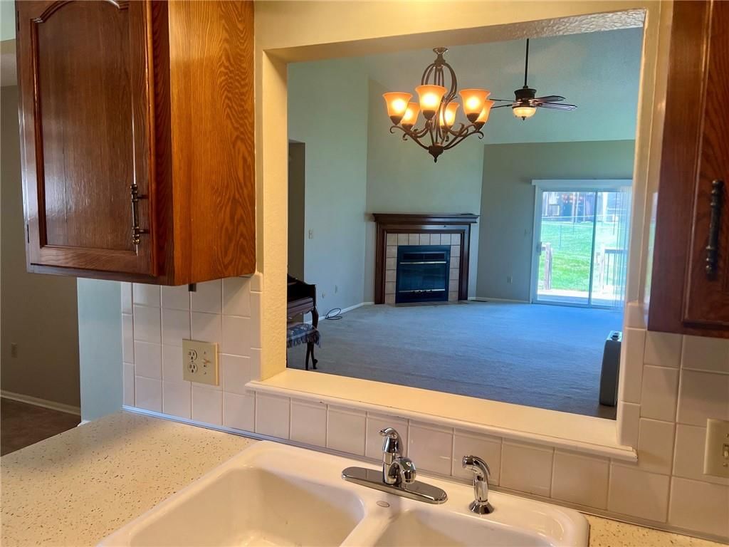 5226 Downey Avenue — photo 30