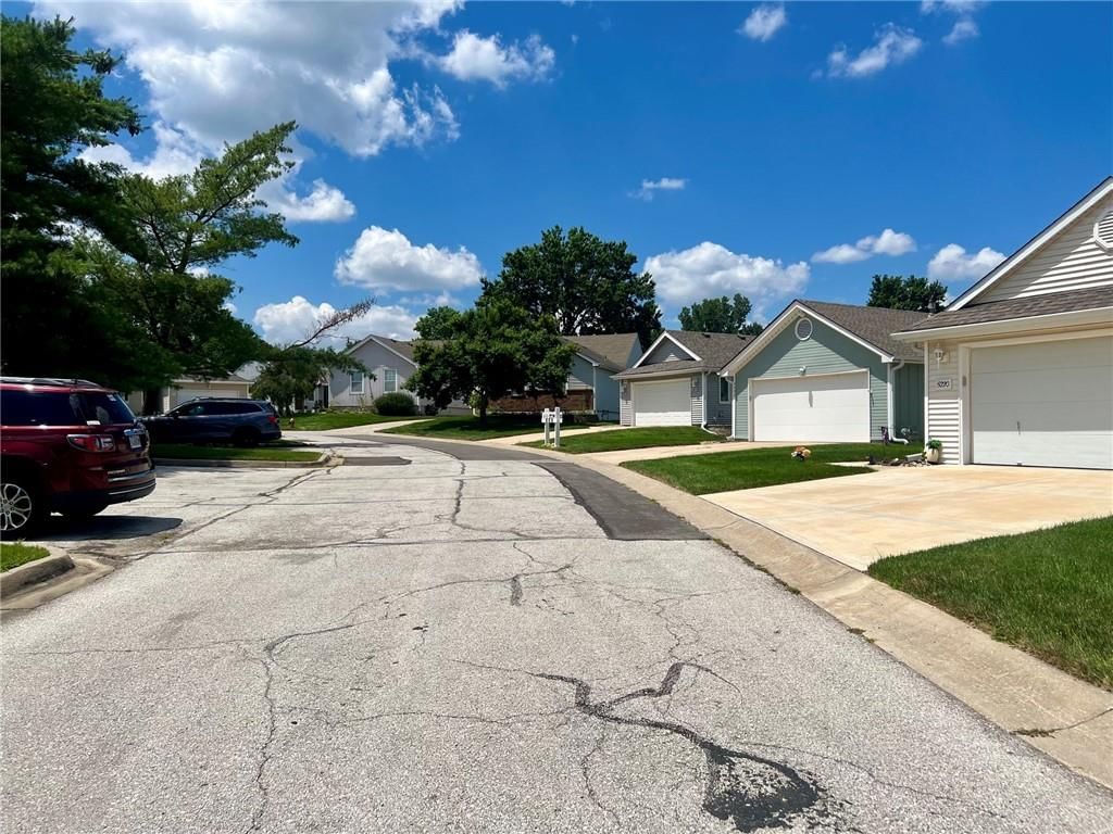 5226 Downey Avenue — photo 47