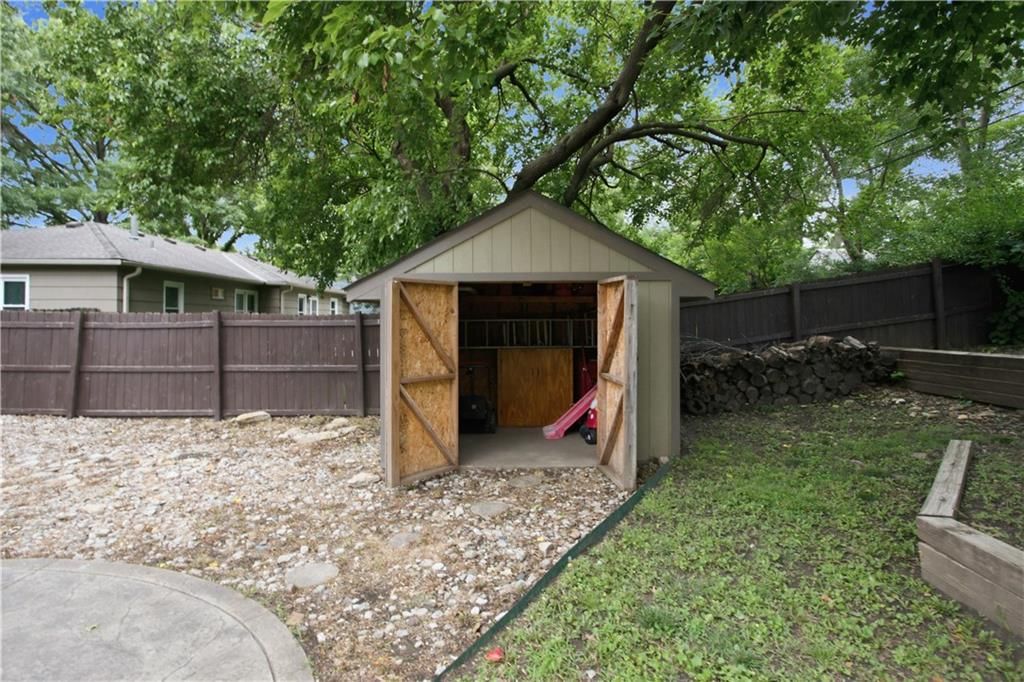 13122 Logan Lane — photo 23