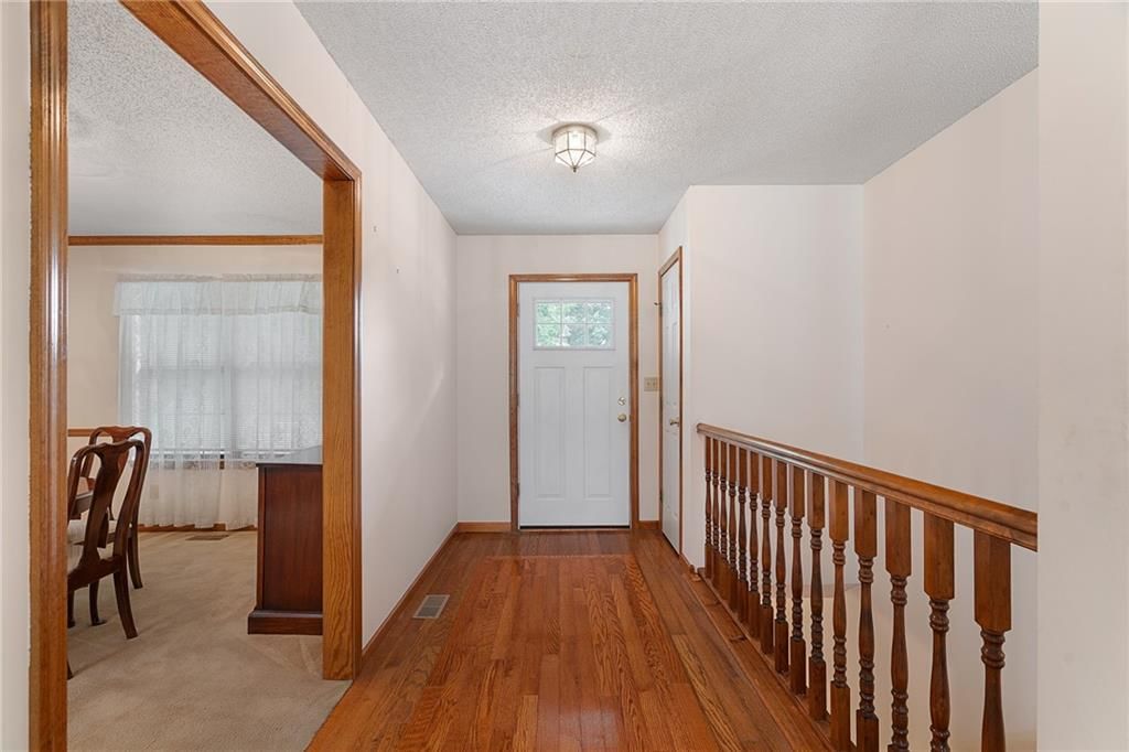23985 W 57th Terrace — photo 3