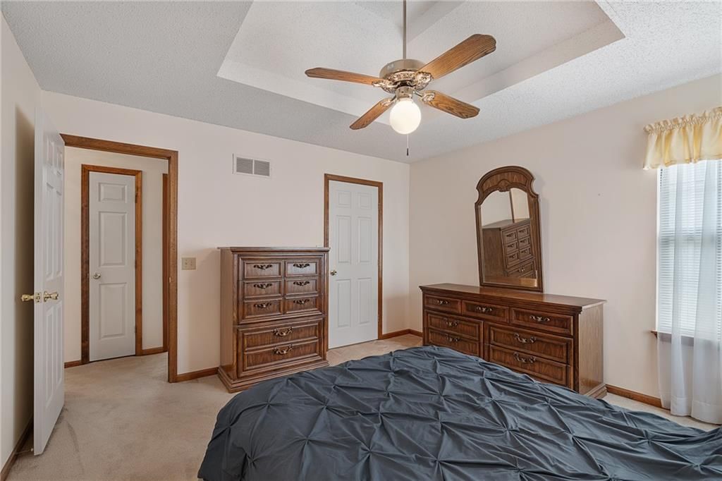 23985 W 57th Terrace — photo 18