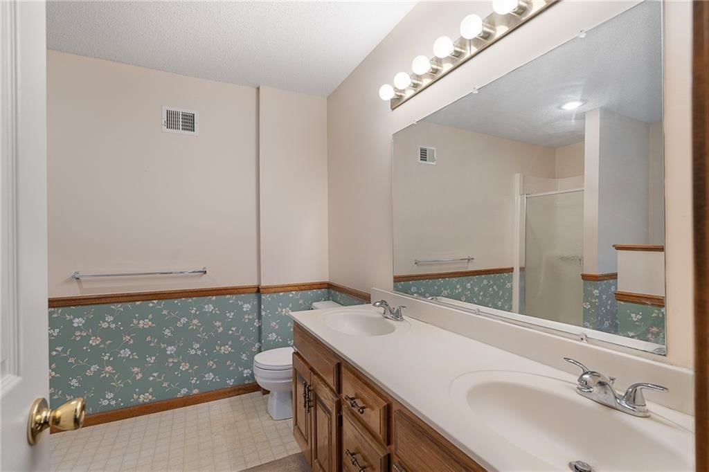 23985 W 57th Terrace — photo 19