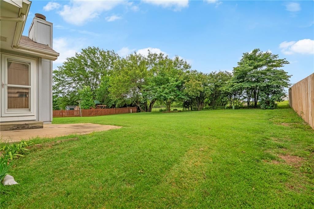23985 W 57th Terrace — photo 30