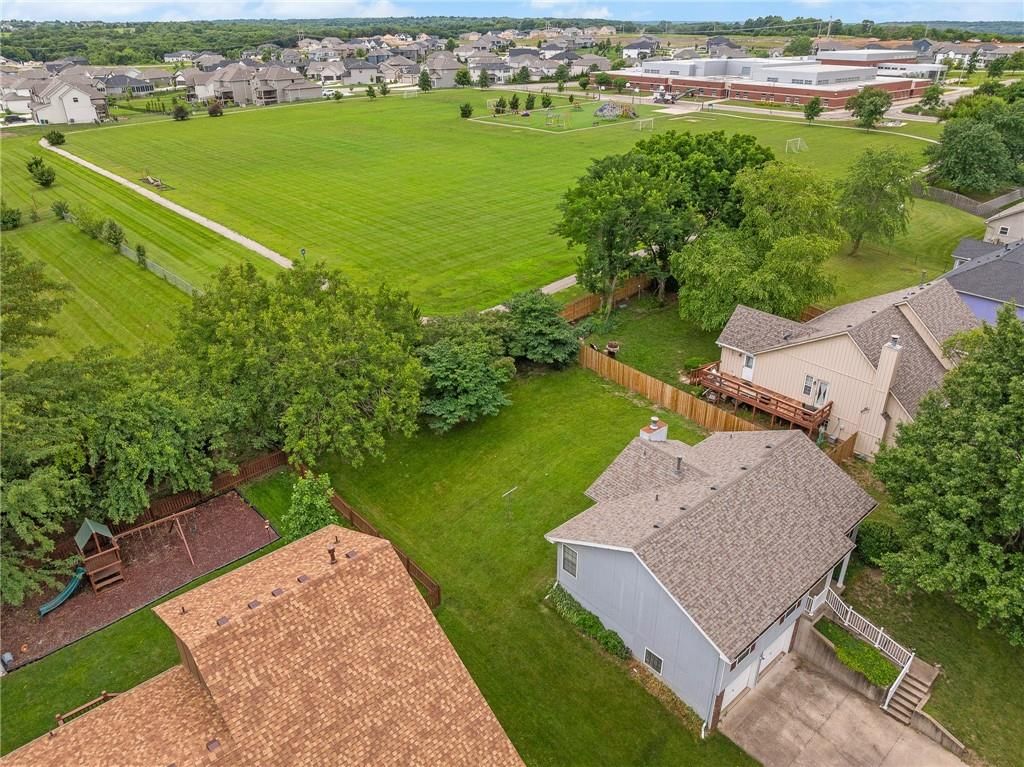 23985 W 57th Terrace — photo 40