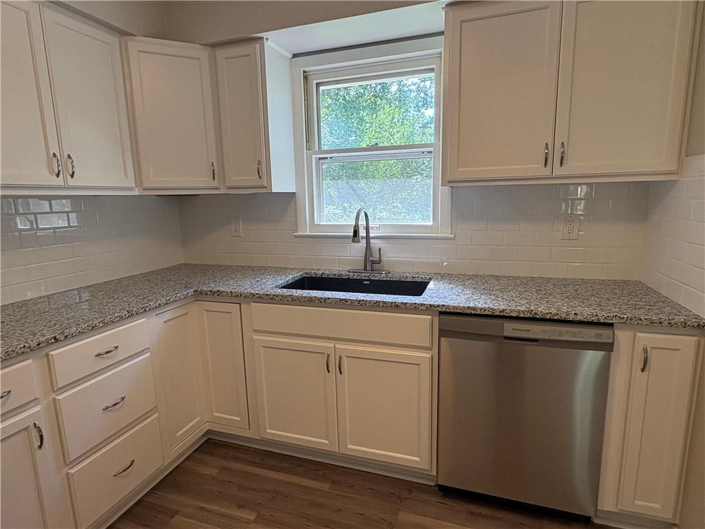 5004 Hawthorne Avenue — photo 6