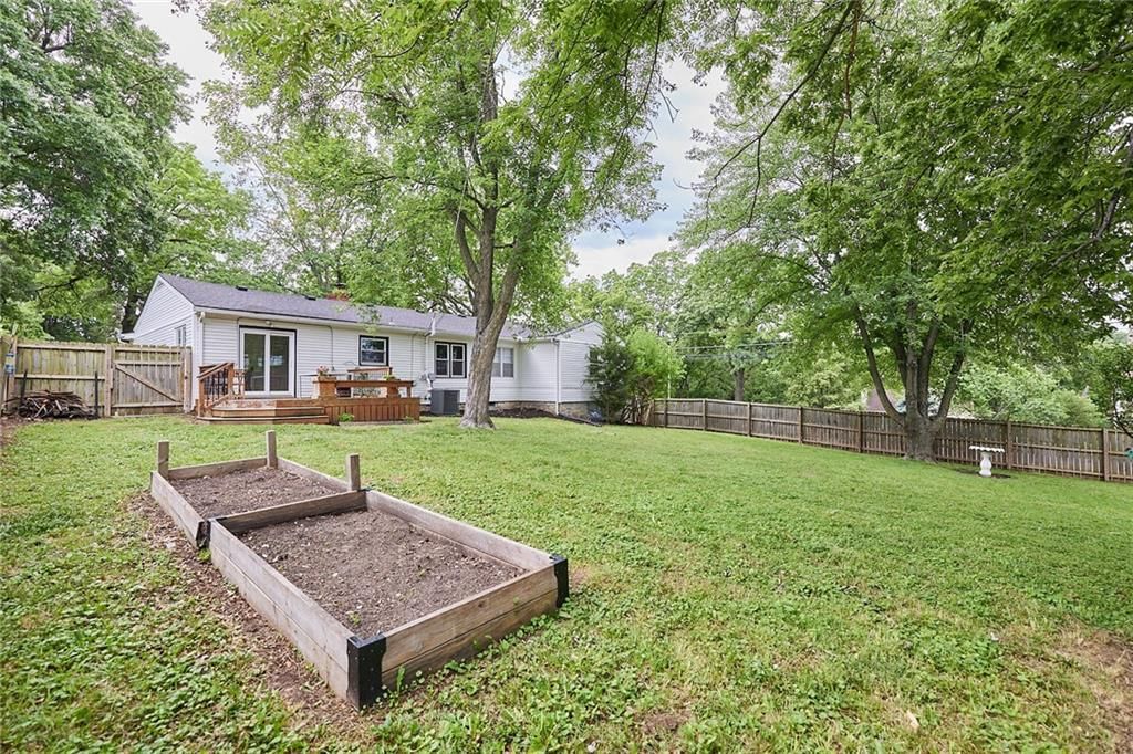 7414 W 55th Street — photo 51