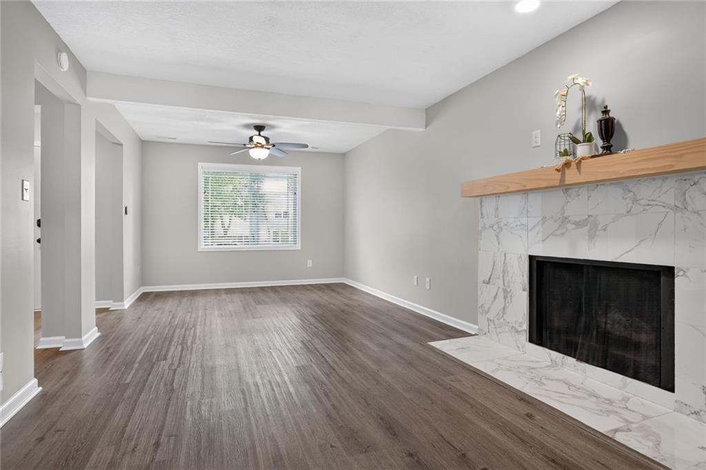 228 Deerfield Lane — photo 5