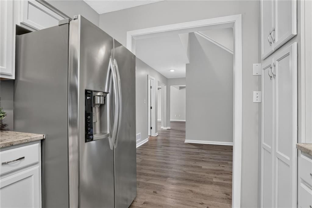 228 Deerfield Lane — photo 8