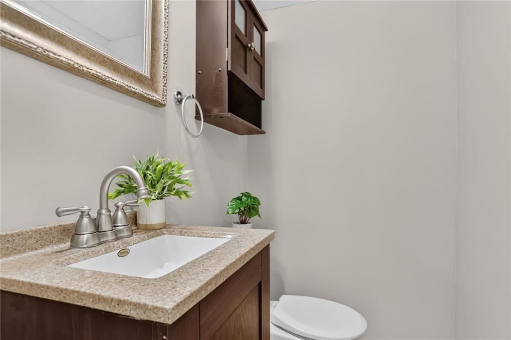 228 Deerfield Lane — photo 10