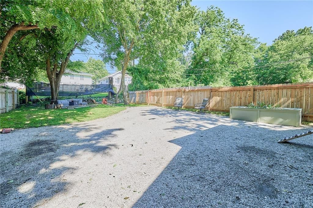5024 Olive Street — photo 26