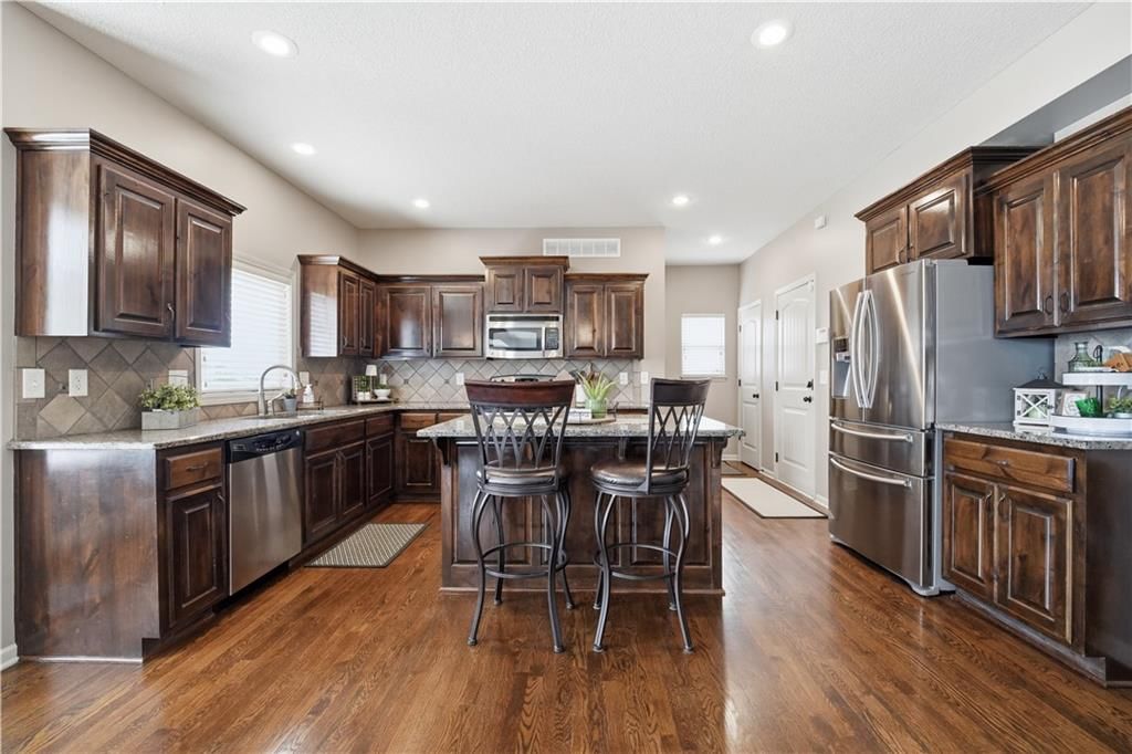 2268 W Concord Drive — photo 14
