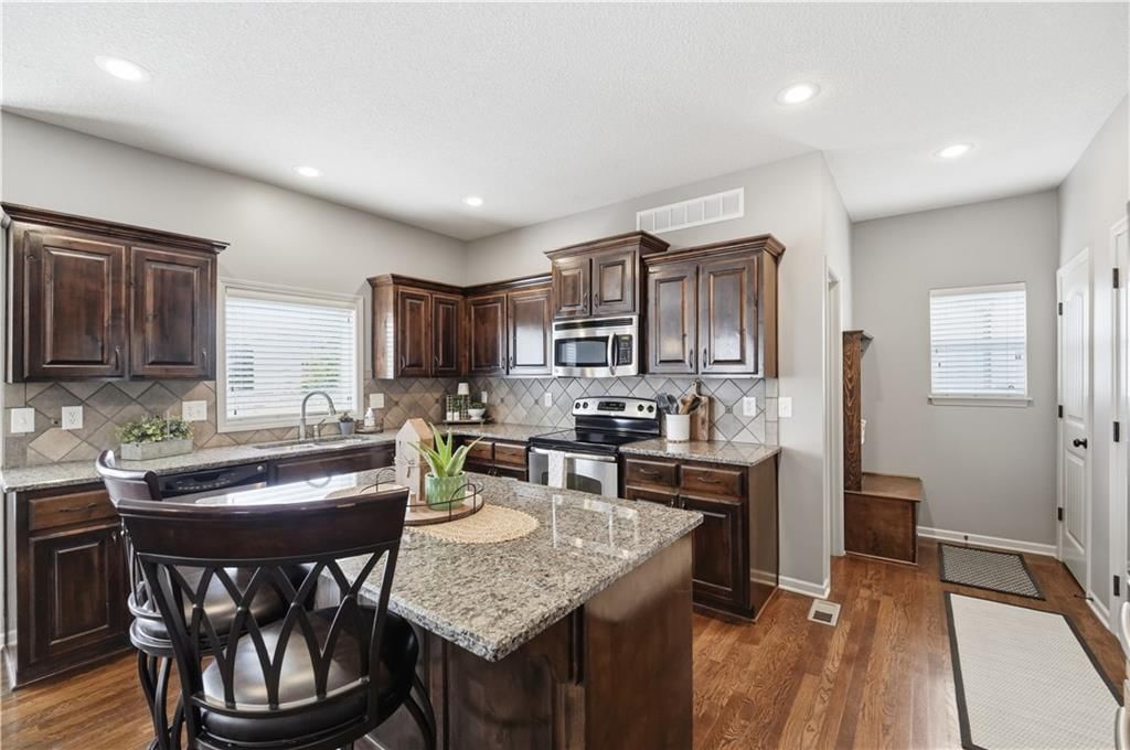 2268 W Concord Drive — photo 15