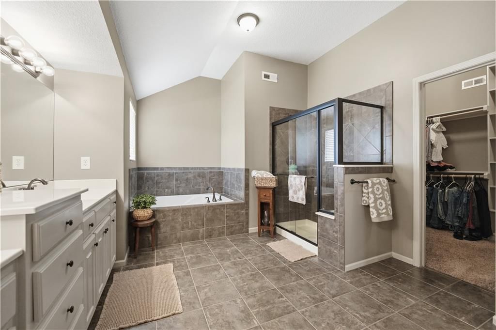 2268 W Concord Drive — photo 27