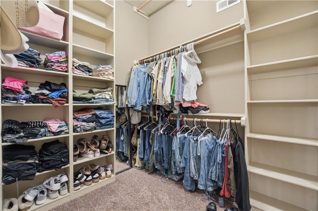 2268 W Concord Drive — photo 31