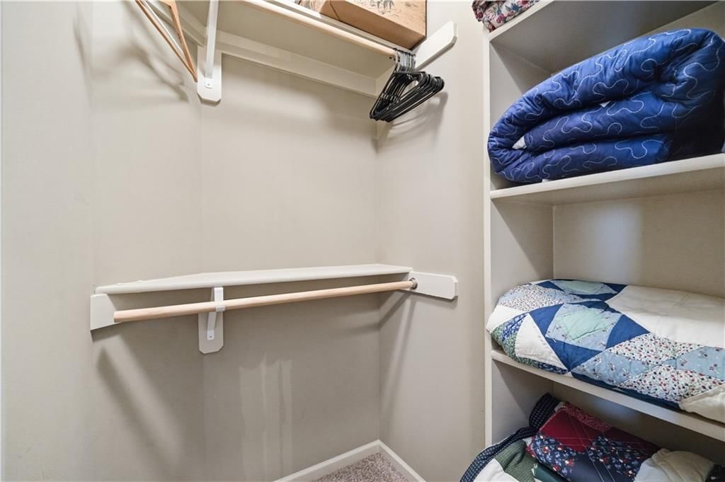 2268 W Concord Drive — photo 36